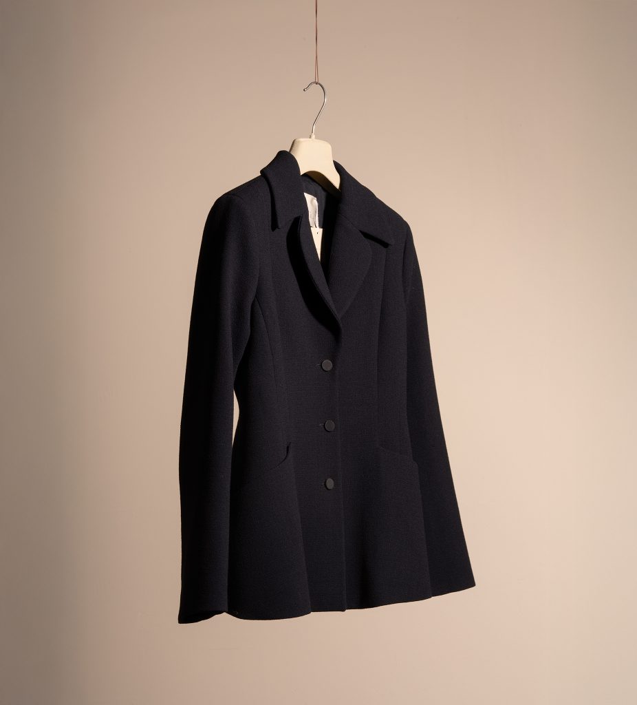 Blazer Bar J
