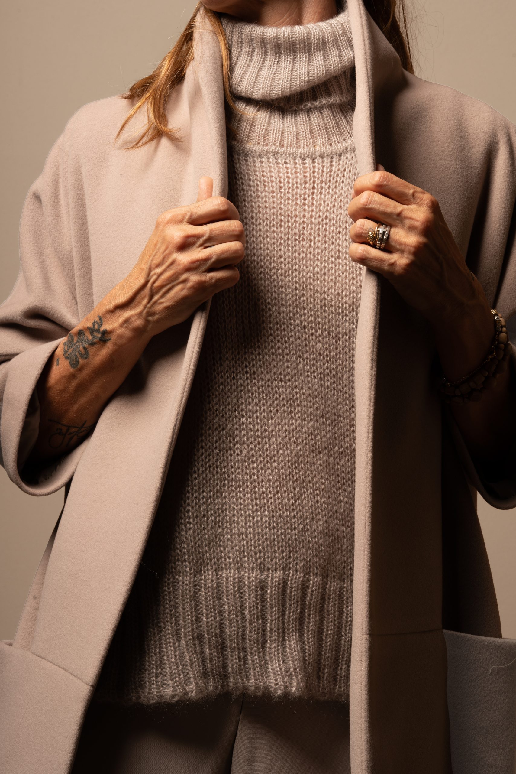 Eggy Caban Mid Shawl collar - Image 3