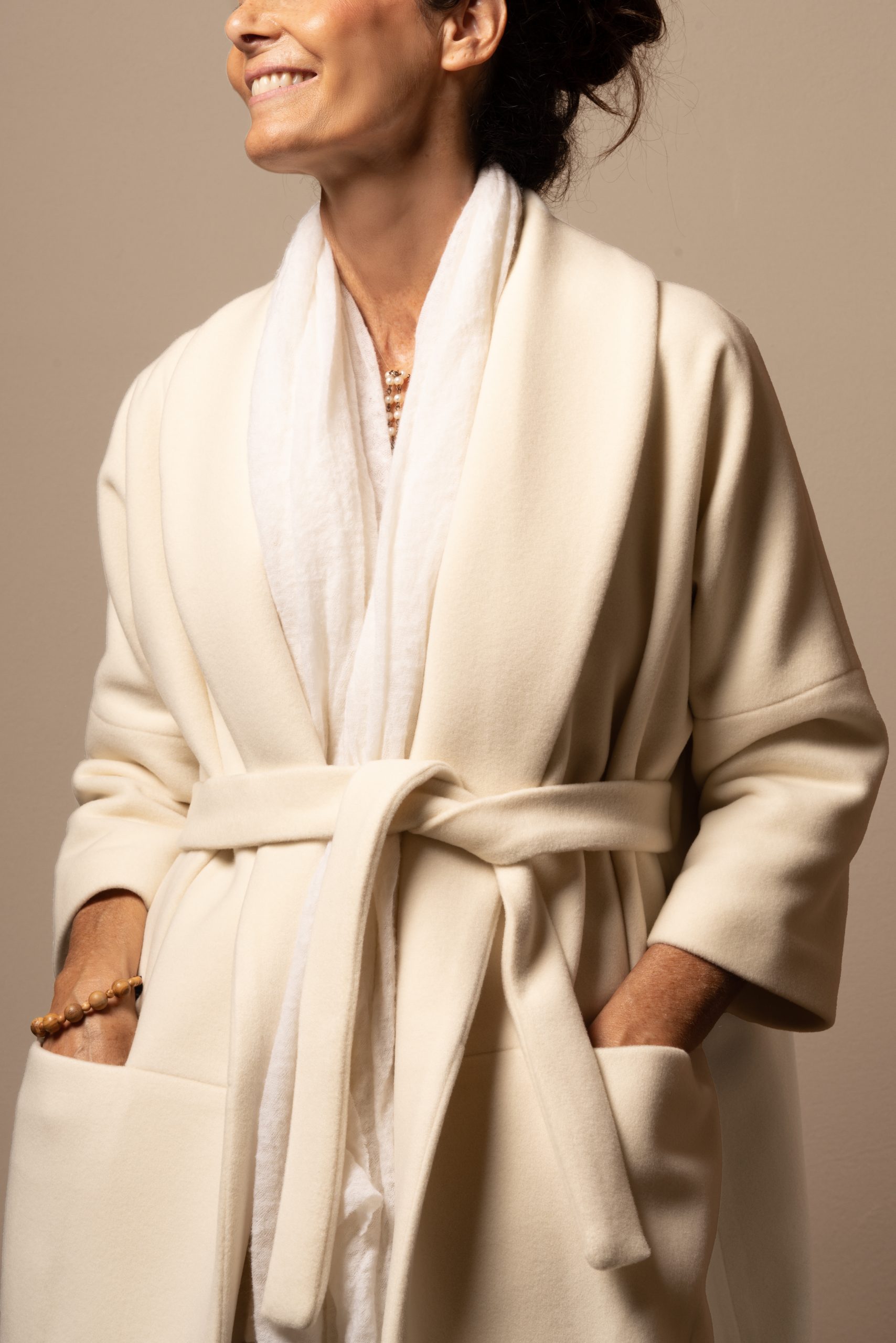 Eggy Caban Mid Shawl collar - Image 4